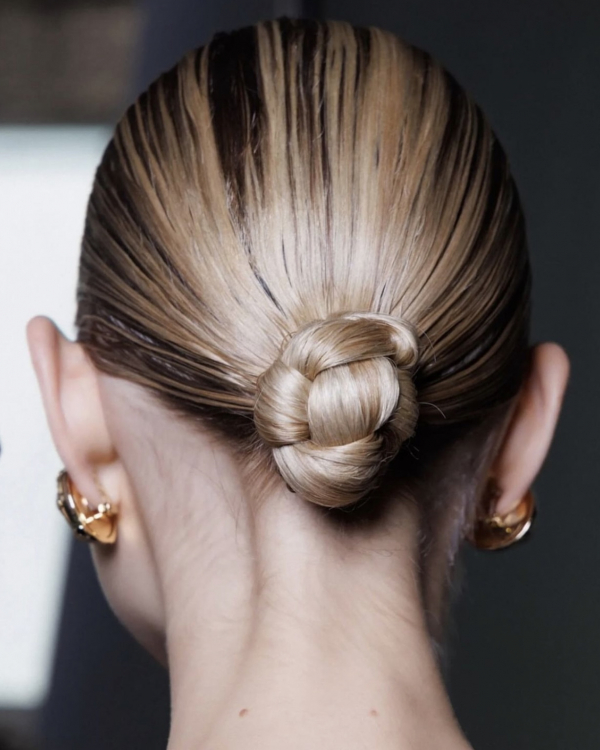 26 Best Spring Hairstyles 2024 | Cute, Easy Springtime Haircuts