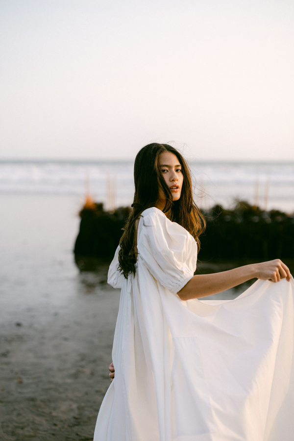 Bold & Intimate Bali Editorial | Spectacular Beachside Wedding Dinner Affair