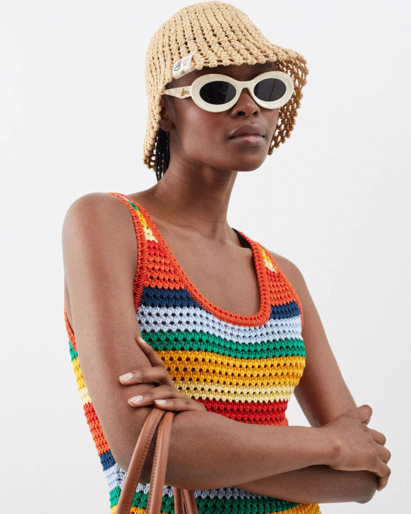 16 Stylish Items for a Perfect Beach Honeymoon | Honeymoon Packing List, Must-Haves | Beach Essentials