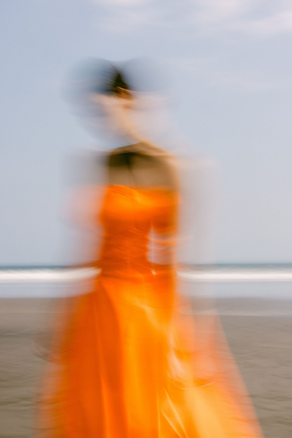 Bold & Intimate Bali Editorial | Spectacular Beachside Wedding Dinner Affair