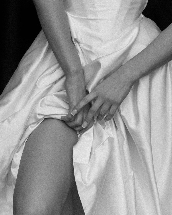 A Poetic Garden Estate Editorial | Timeless, Enduring Romance