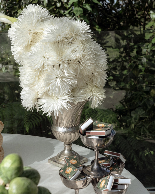 Romance in Puerto Rico | Bridal Inspiration with Bread Set Design, Bows and Handmade Stationary