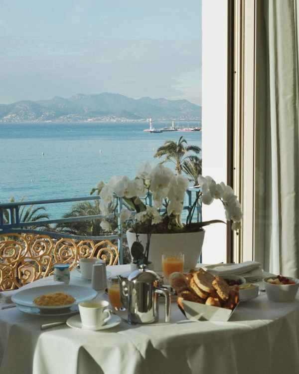 Best Places to Go For Honeymoon | The Most Romantic Destinations in Europe