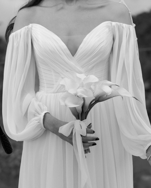 Romance in Puerto Rico | Bridal Inspiration with Bread Set Design, Bows and Handmade Stationary