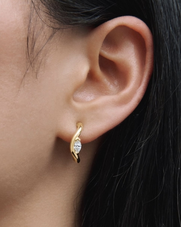 Wedding & Engagement Ring Trend: Marquise Diamonds