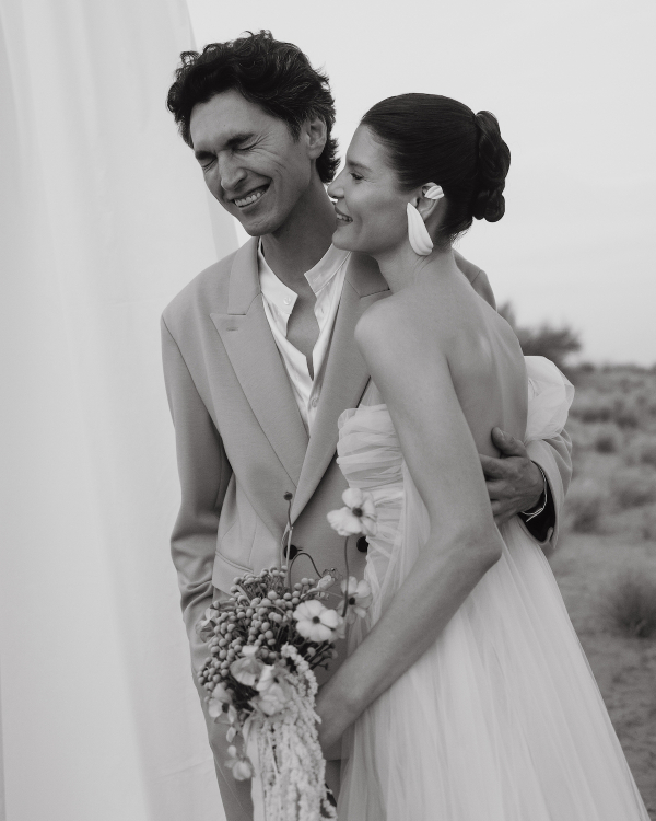 An Ethereal & Otherworldly Wedding in the Arabian Desert