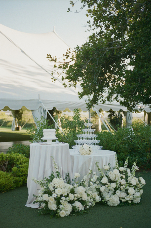 Photographers Ria Georgia