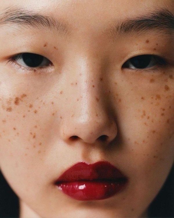 5 Stunning Melt-Proof Bridal Makeup Ideas for a Summer 2025 Wedding