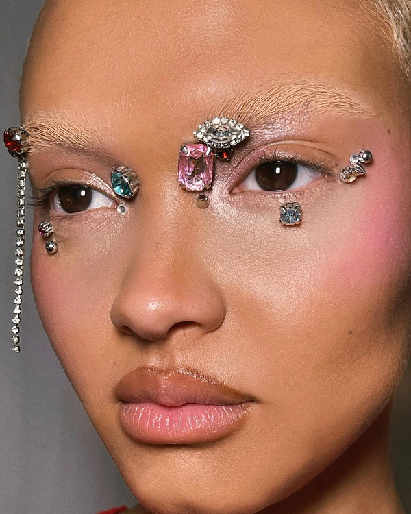 55 Bridal Beauty Trends for Spring & Summer 2025 Weddings