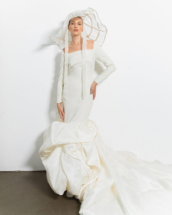 40 Chic Veil Alternatives: Trendy Bridal Accessories for a Modern Look