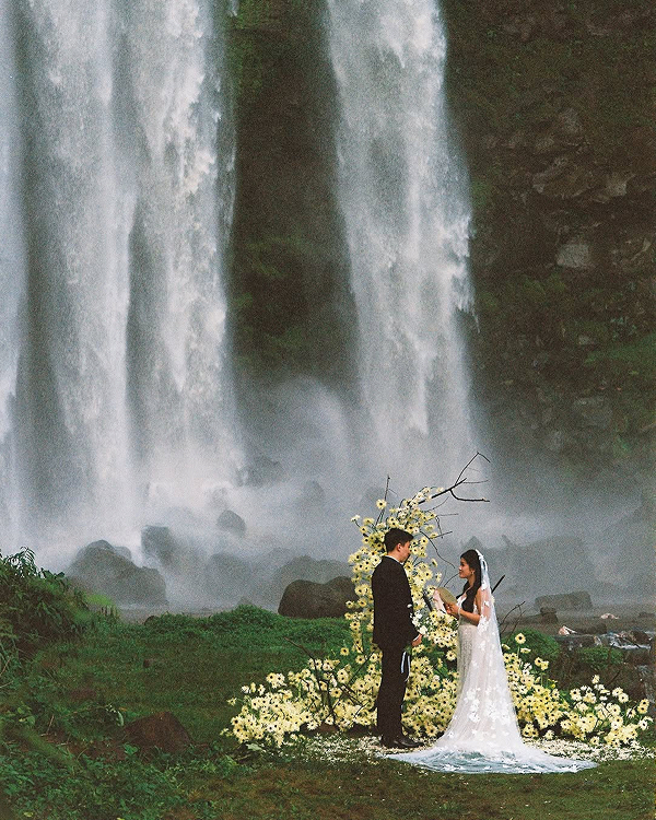 11 Major Event Design Trends for Spring & Summer 2025 Weddings