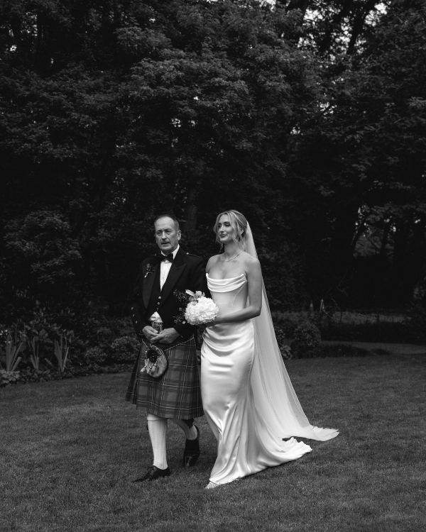 A Blush and Berry-Infused Wedding at a Luxurious Australian Estate