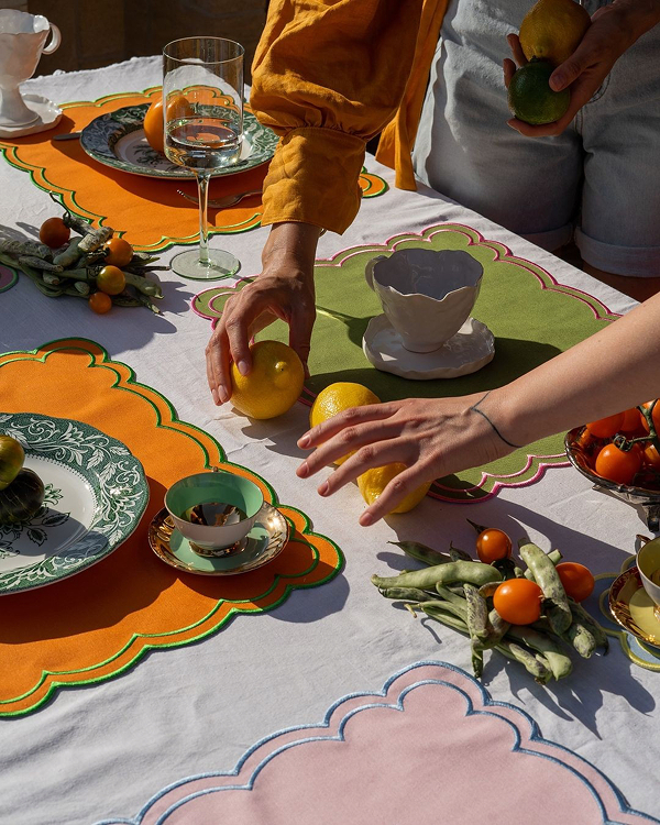 50 Bold & Breathtaking Maximalist Wedding Decor Ideas