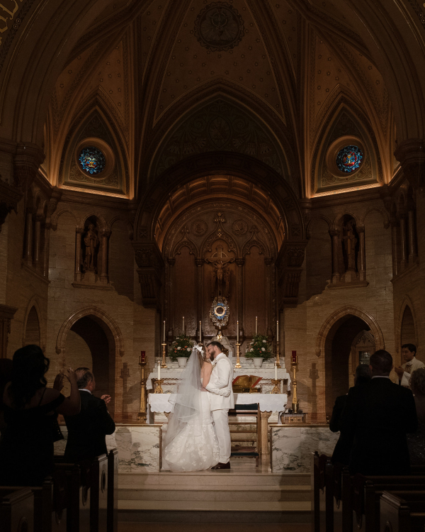 An Artful & Stylish Wedding with a Touch of Grunge