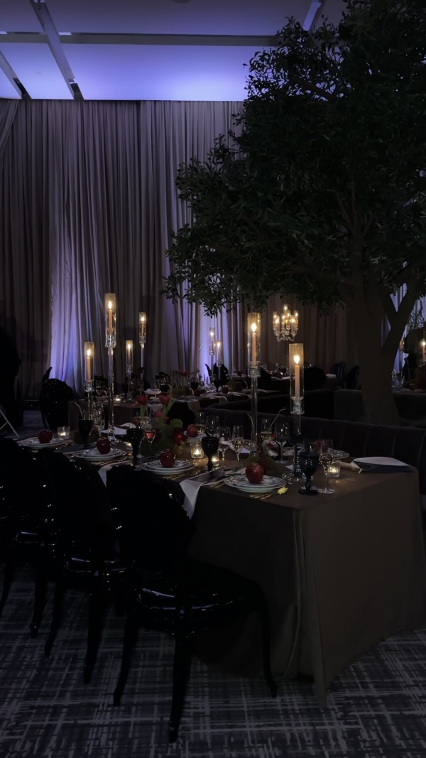 Content Creators Hype Gal