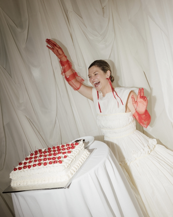 An Enchanting Lakeside Wedding in Canada