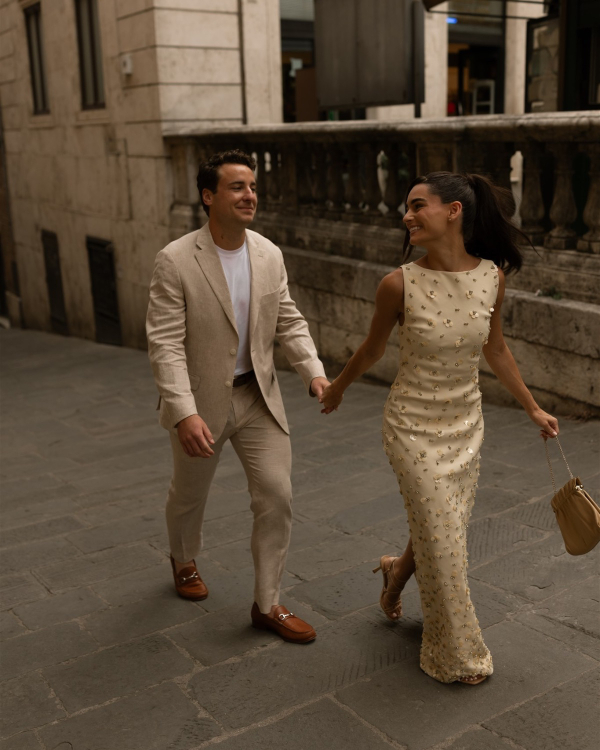 A Timeless & Intimately Elegant Tuscan Villa Wedding