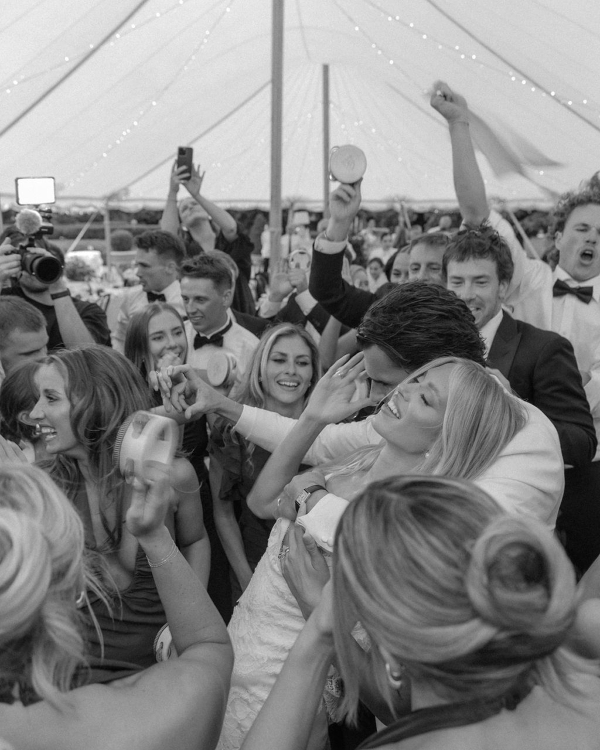 A Romantic Garden Affair in the Australian Countryside