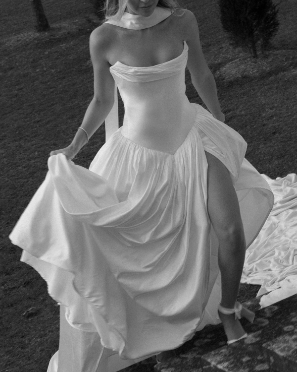 Floral Poise and Draped Drama