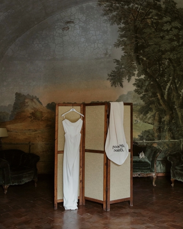 A Heartfelt & Elegant Celebration Amongst the Italian Countryside