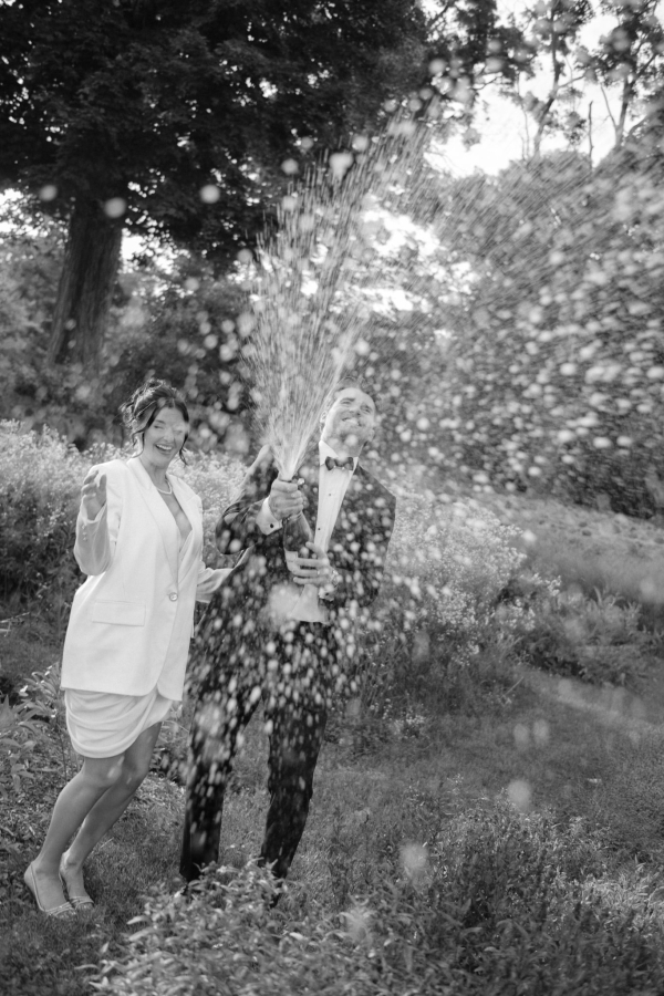 Photographers Jennifer Moher