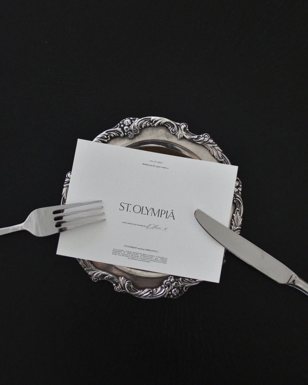 40 Place Setting Trends for 2025 to Transform Your Wedding Table