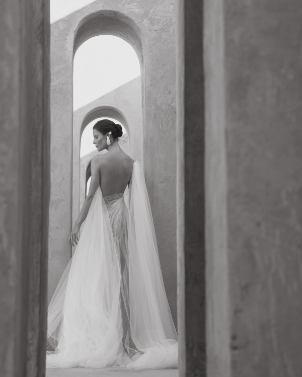 An Ethereal & Otherworldly Wedding in the Arabian Desert