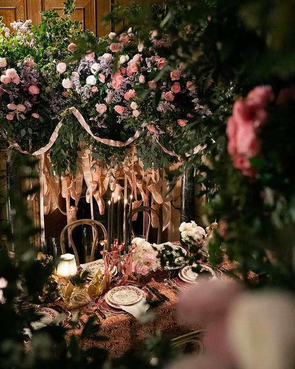 How to Create a Multi-Sensory Floral Experience for Your Wedding