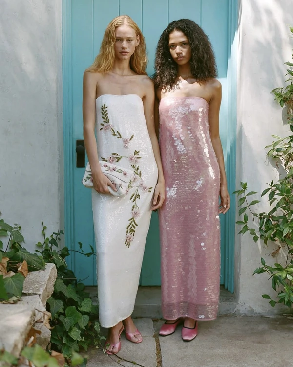 35 Bridesmaid Dresses for Every Wedding Style & Dress Code — photo 1