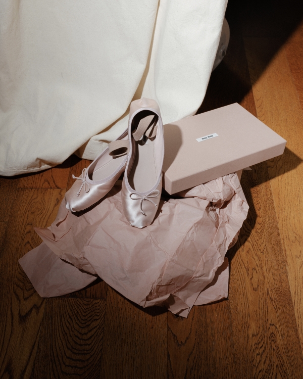 An Enchanting Lakeside Wedding in Canada