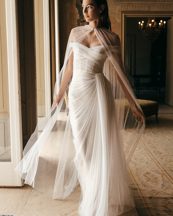 40 Chic Veil Alternatives: Trendy Bridal Accessories for a Modern Look