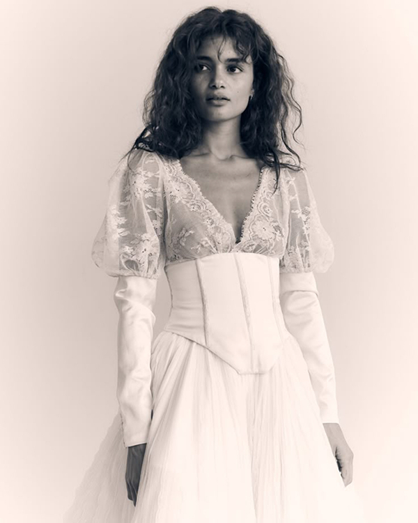 20 Ethereal & Romantic Bridal Hairstyles