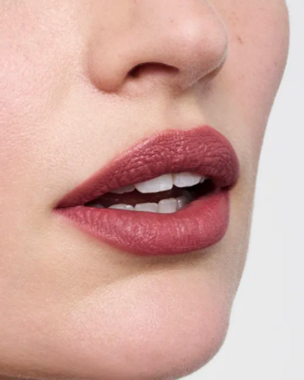 The Ultimate Guide to Bridal Makeup Using Color Analysis