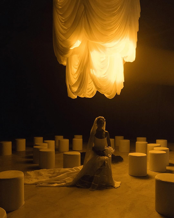 40 Statement Lighting Ideas to Elevate Your Wedding Reception