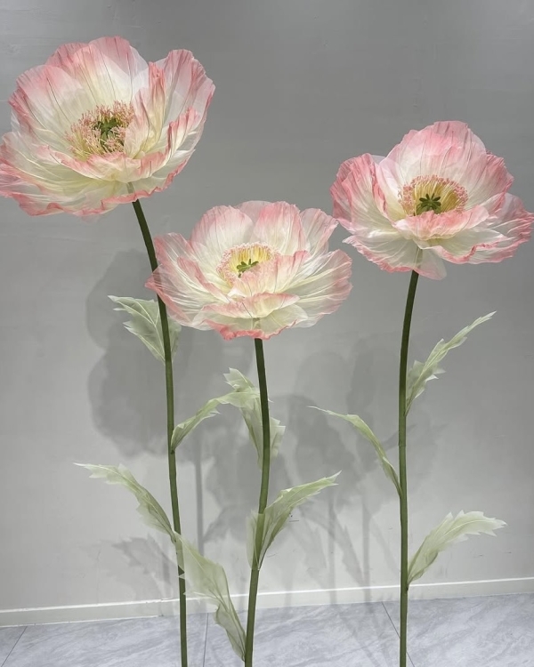 Trend: Giant Paper Flower Installations