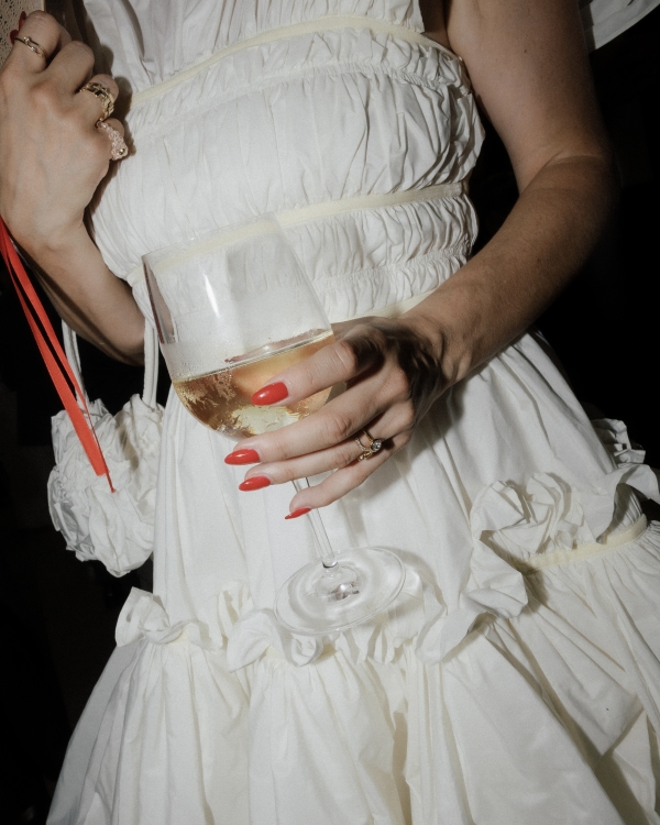 An Enchanting Lakeside Wedding in Canada