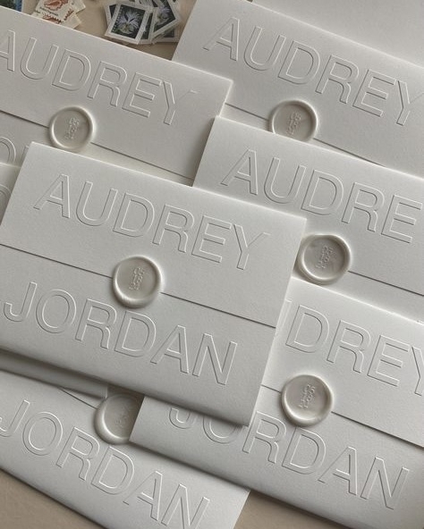 32 Blind Embossed Stationery Ideas for Weddings and Beyond