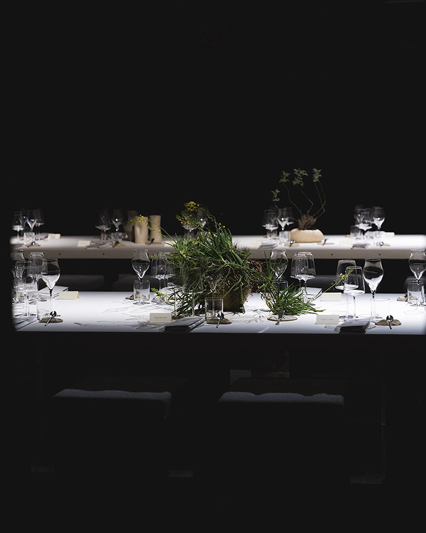 40 Statement Lighting Ideas to Elevate Your Wedding Reception