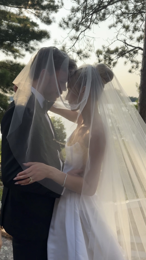 Content Creators Hype Gal