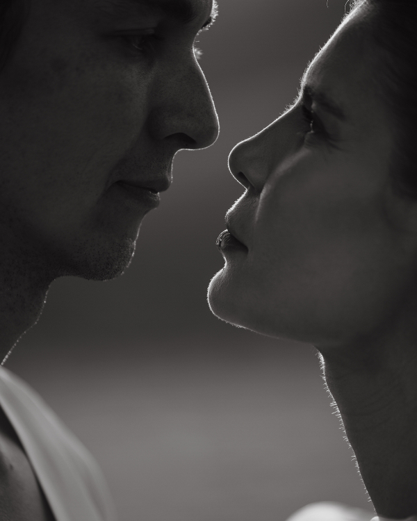 An Ethereal & Otherworldly Wedding in the Arabian Desert