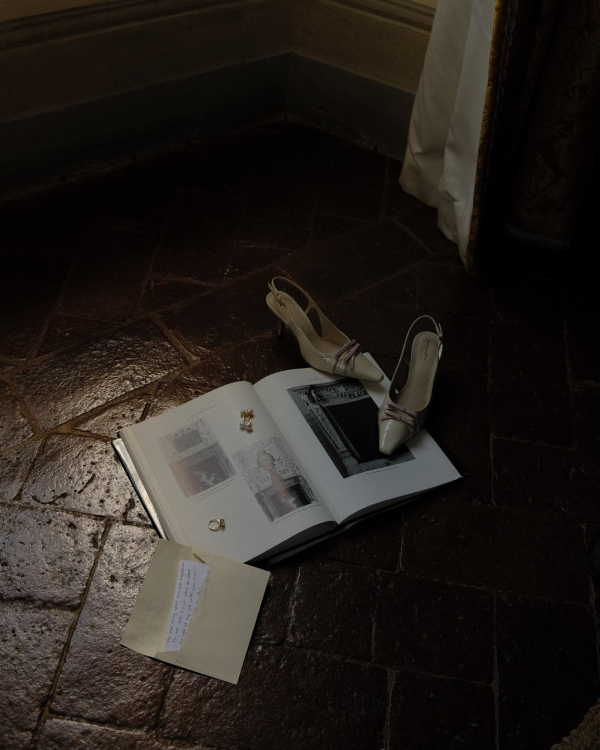 A Timeless & Intimately Elegant Tuscan Villa Wedding