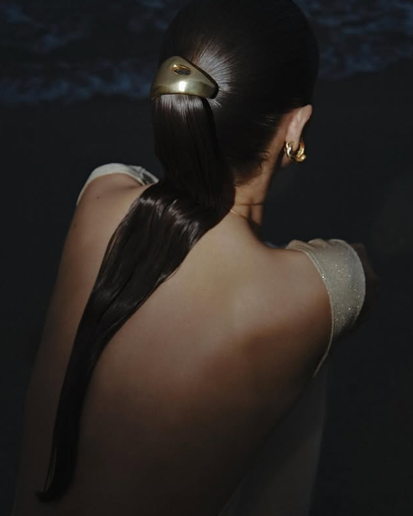 Humidity-Proof Wedding Hairstyles: 6 Styles & Step-by-Step Guides