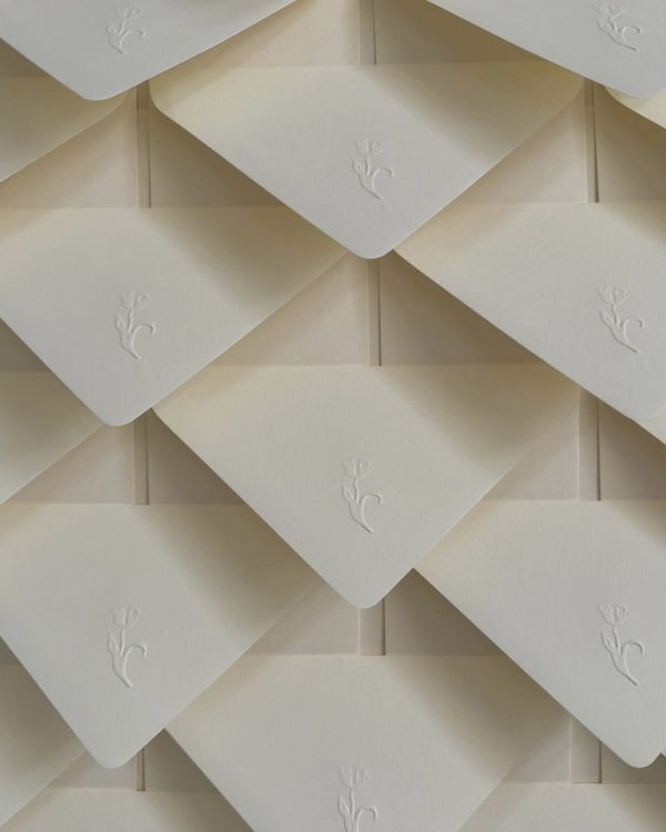 32 Blind Embossed Stationery Ideas for Weddings and Beyond