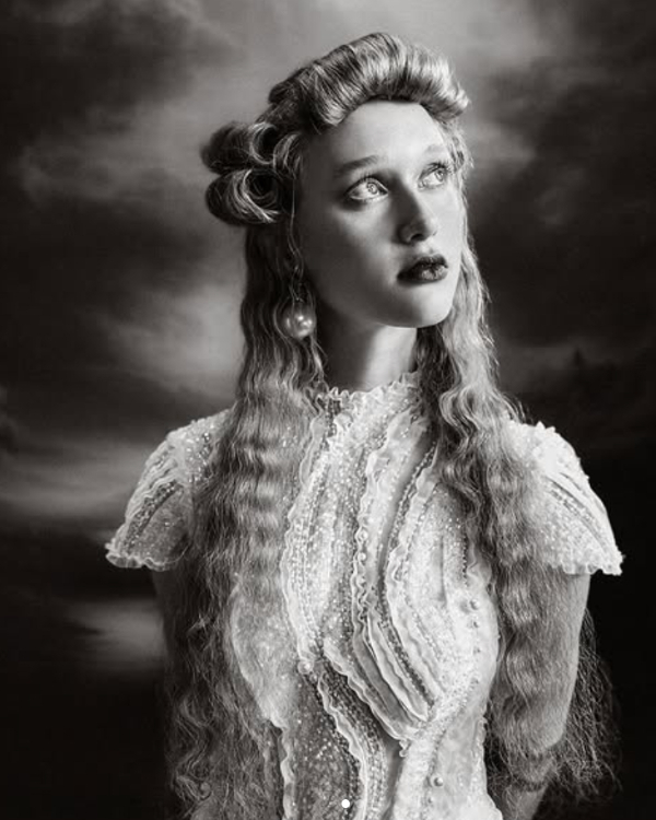 45 Chic Sleeve Wedding Dresses Trending for Fashion-Forward Brides