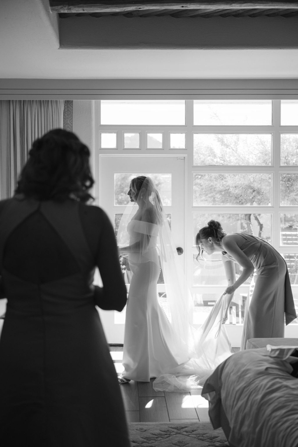 Photographers Elizabeth Pishal