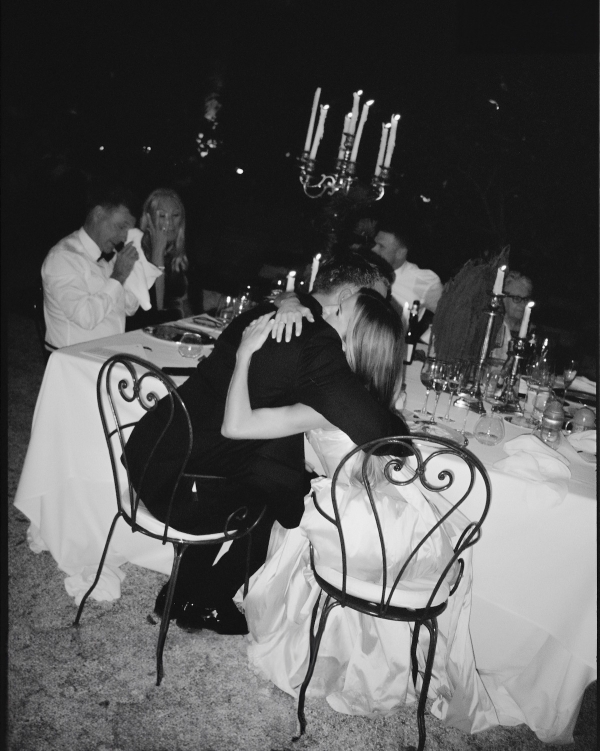 10 Must-Have Wedding Reception Photos, According to Top Photographers