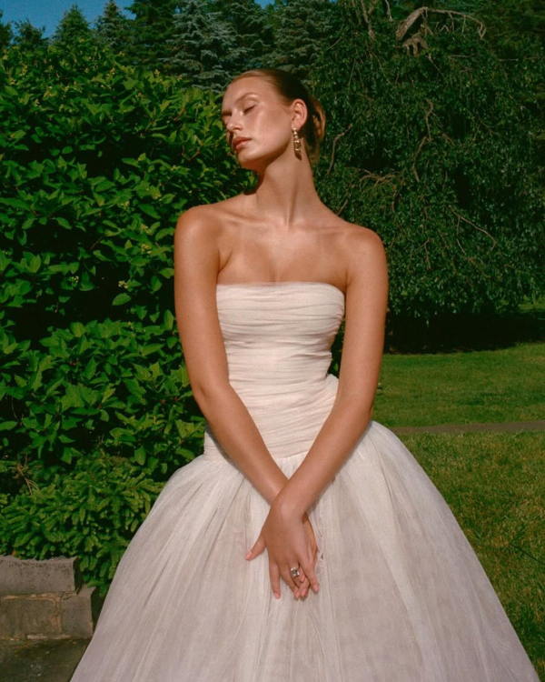 What is a Bridal Stylist and How Do They Work?