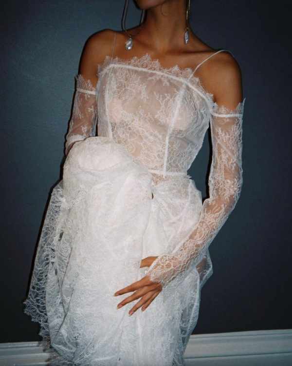 45 Chic Sleeve Wedding Dresses Trending for Fashion-Forward Brides