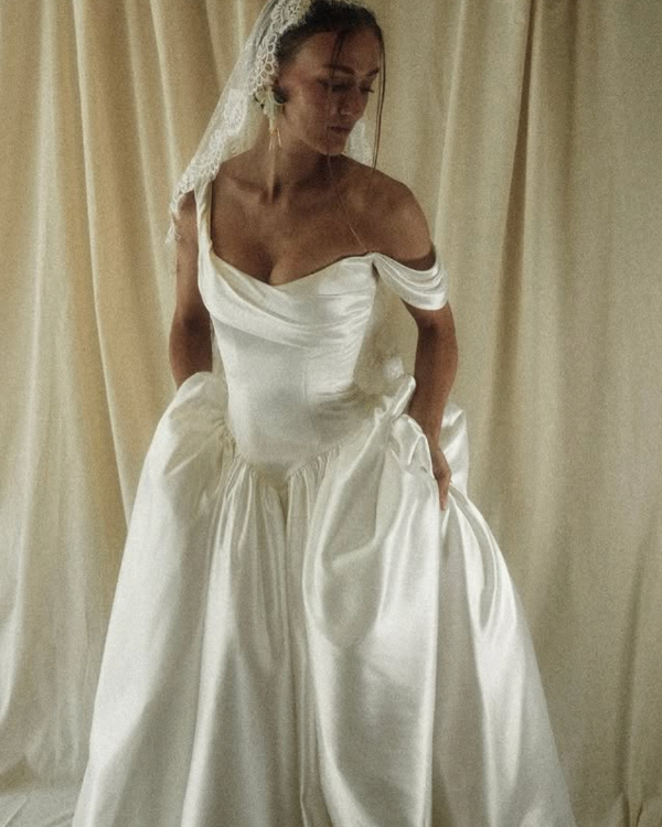 45 Chic Sleeve Wedding Dresses Trending for Fashion-Forward Brides