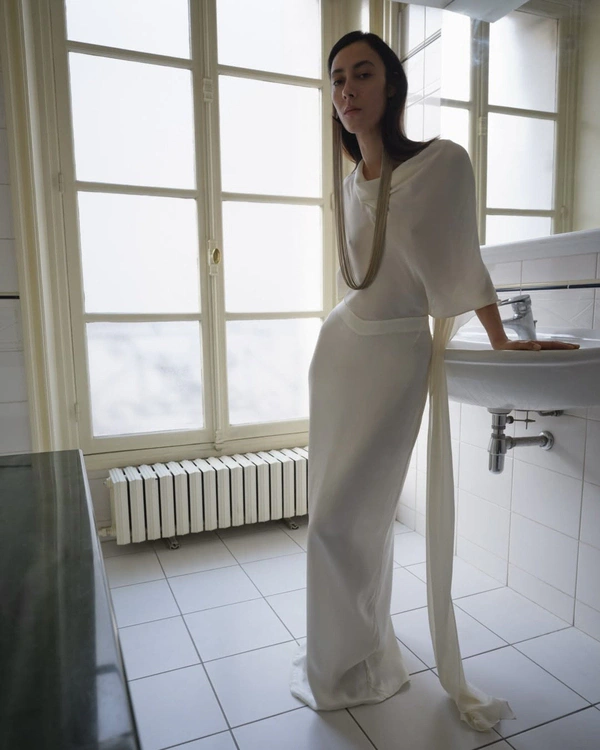 20 Chic Bridal Getting Ready Looks You’ll Want to Wear All Morning — photo 2